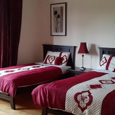 Alverna House Bed and breakfast 3*