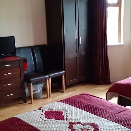 Alverna House * Athlone