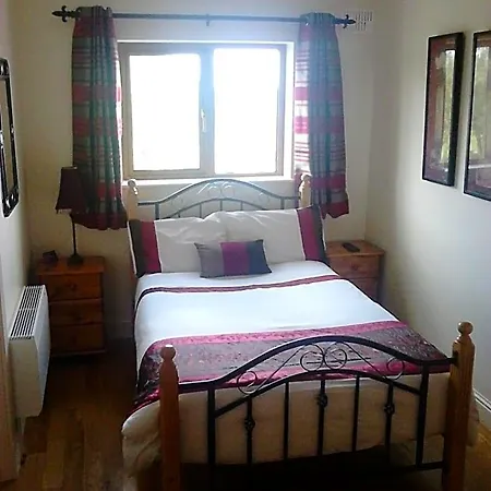 Alverna House 3*